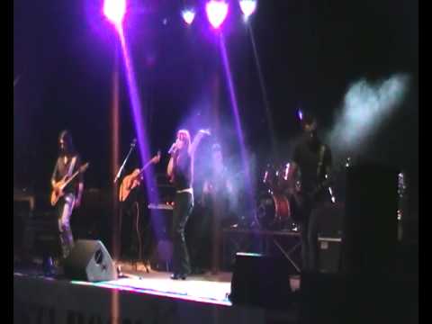 Lunocode - Indifference mp3 indir