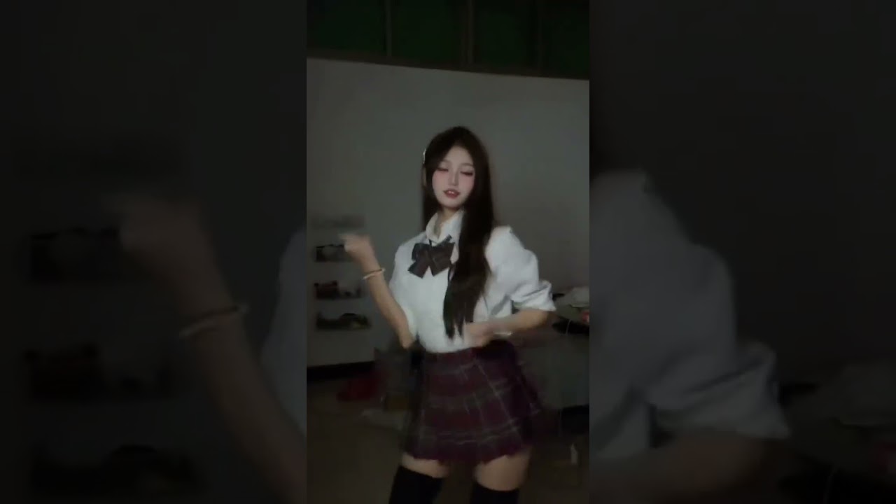 There is a kind of creature called uncle...#Desperate Shake#There is a kind of creature ca