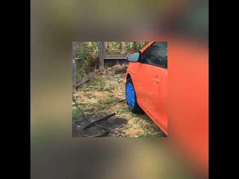 David’s hubcap falling off - YouTube