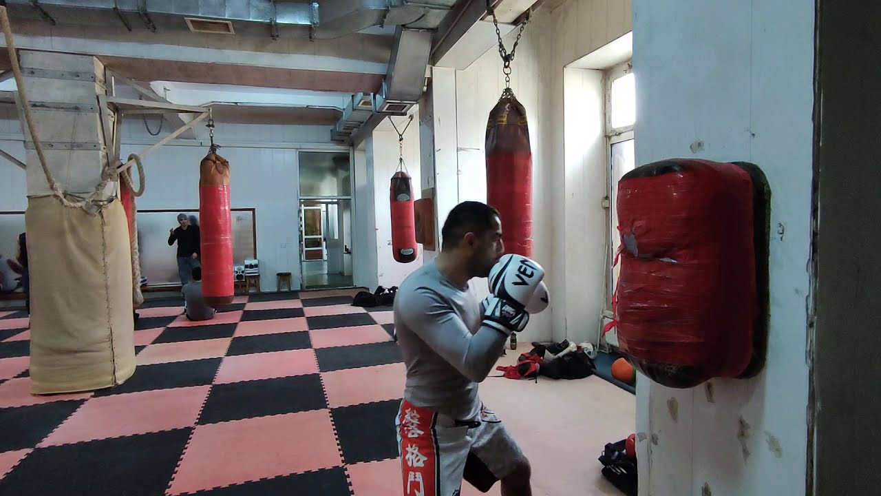Yusif Ali Boxing Drill On Wall Punching Bag YouTube Yusif Ali Boxing Drill On Wall Punching Bag YouTube