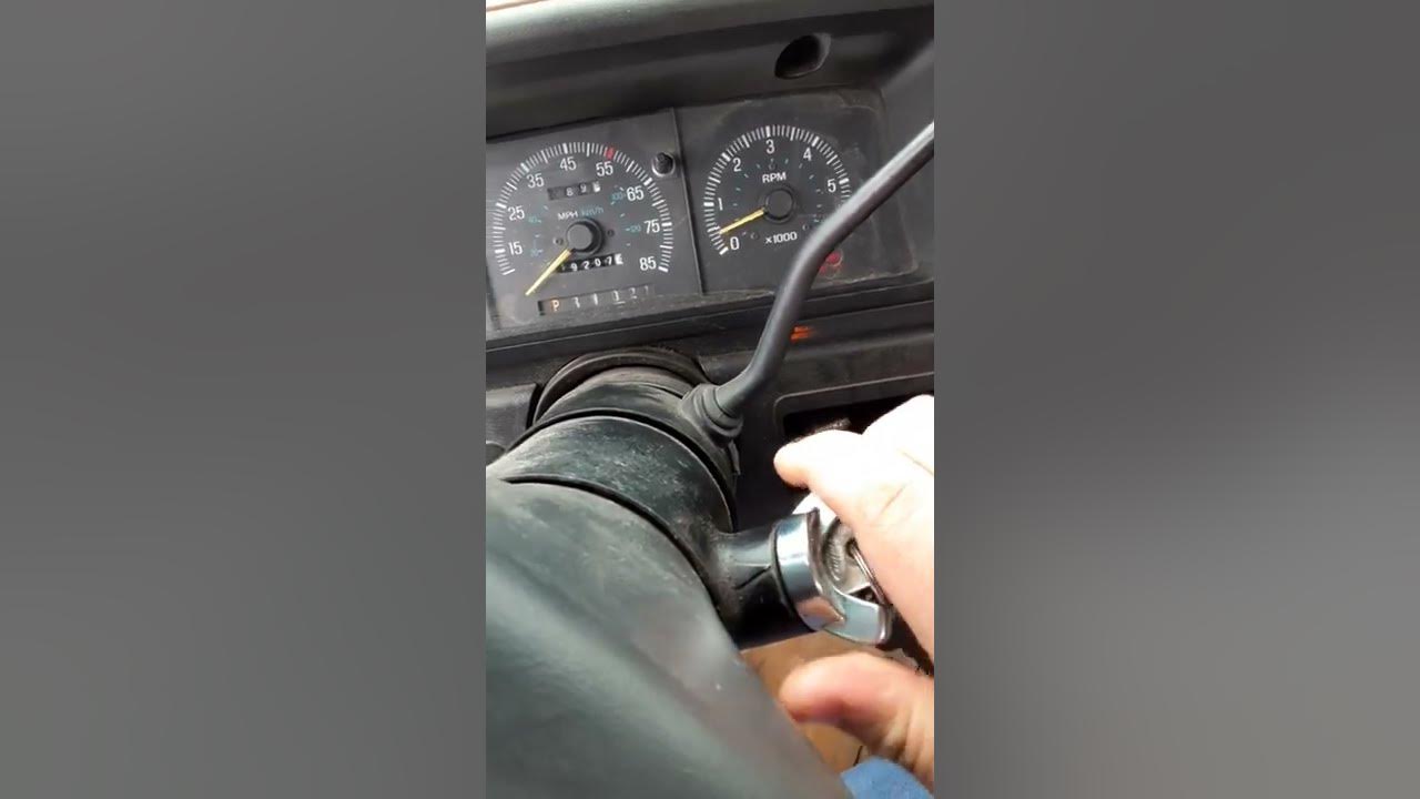 1989 F250 5.8 coldstart - YouTube