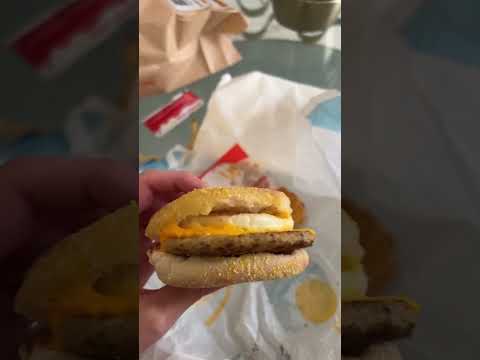 هذا البرغر إذا تذوقته مرة ستقع في الحب اكسبلور  ترند فلوق السعوديه