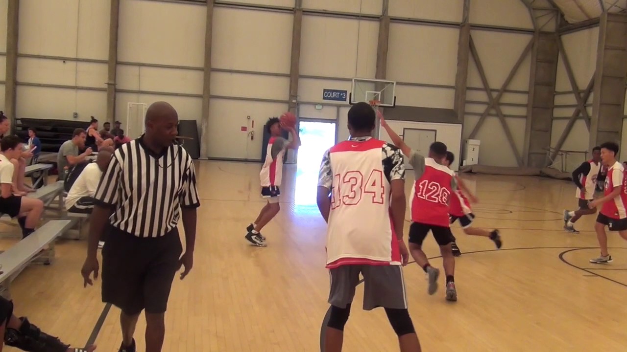Rejean "Boogie" Ellis at the Jared Dudley Elite Skills Academy