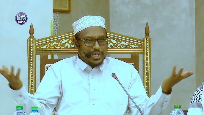 Uyda yurish porno video