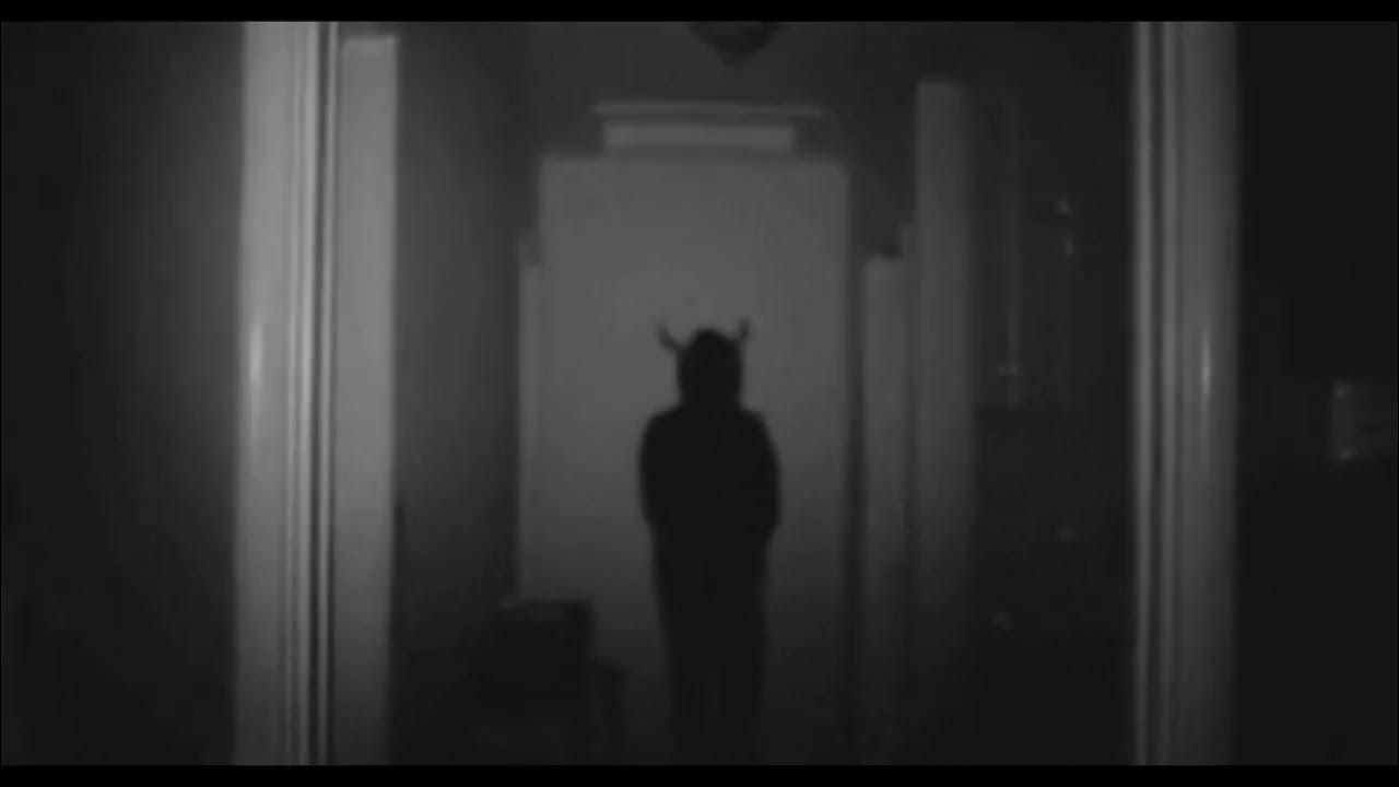 Ghost creep. Эстетика привидений. Ghost creep. Гипердонтия вокалоиды. Ulta souls icon logo.