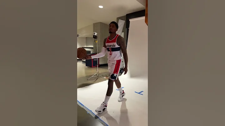 Bradley Beal in the Wizards 🏠 Jerseys for #NBAMediaDay | #Shorts - 天天要闻