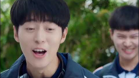 She accidentally ruin her classmate pants #cdrama #fyp #kdrama