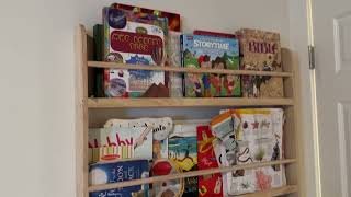 morimoe Wooden Kids Bookshelf, Wall Mount Shelf with Hooks, Organizer for Toys and Books Review