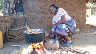 African Village Life//Cooking Most Appetizing Delicious Village Pizza Recipe