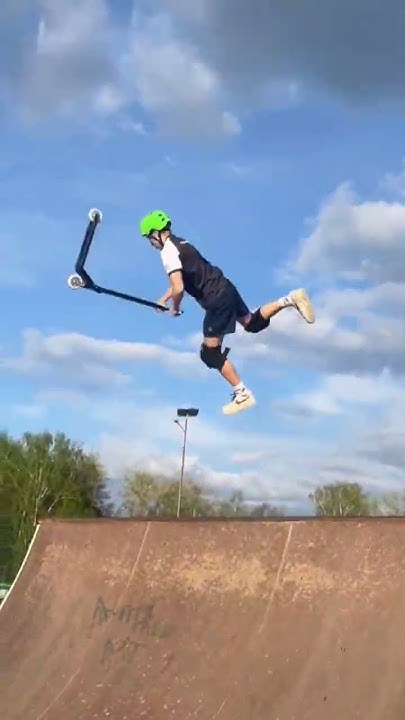 это не я!!!! это про райдер команды теч Тим "арбуз" (хз как отметить ...