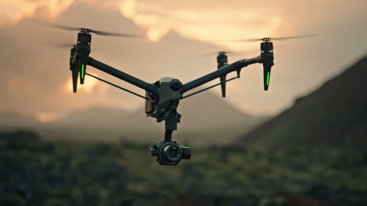 オールインワンのドローンです。 DJI Inspire 3 | DJI Inspire 3 | DJI オールインワン型8Kカメラ