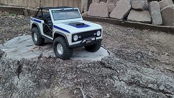 SCX10.3 Bronco gets more power!! (Servo & Motor upgrades)