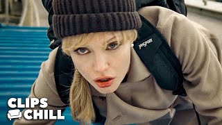 Highway Car Chase | Salt (Angelina Jolie)