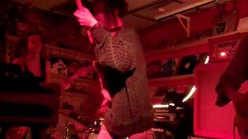 Darwin Deez - DNA ¦ Live @ Pure Groove (In - Store)