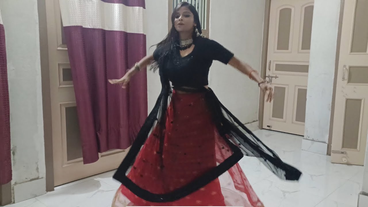 Dholida Full Video  LOVEYATRI  Aayush S Warina HINeha Kakkar Udit N Palak M Raja HTanishk 