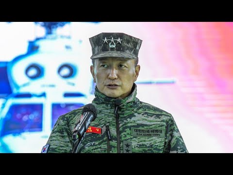 김태성 <strong>해병대사령관</strong> &amp;quot;공지기동 해병대의 강력한 날개가 되어줄 것!&amp;quot;,  포항 해병대 항공단 기지에서 거행된 해병대 항공단 창설식 풀영상 / 해병대 제공