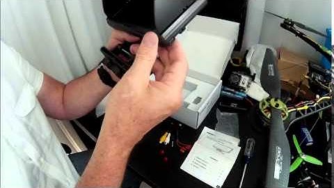 RC Timer Boscam Galaxy D2 PLUS FPV 7 Inch Tiff Monitor un-boxing and test