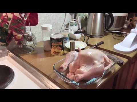 Видео рецепт Курица с ананасами в духовке