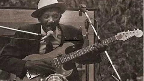 Willie Guy Rainey - Keep On Truckin'