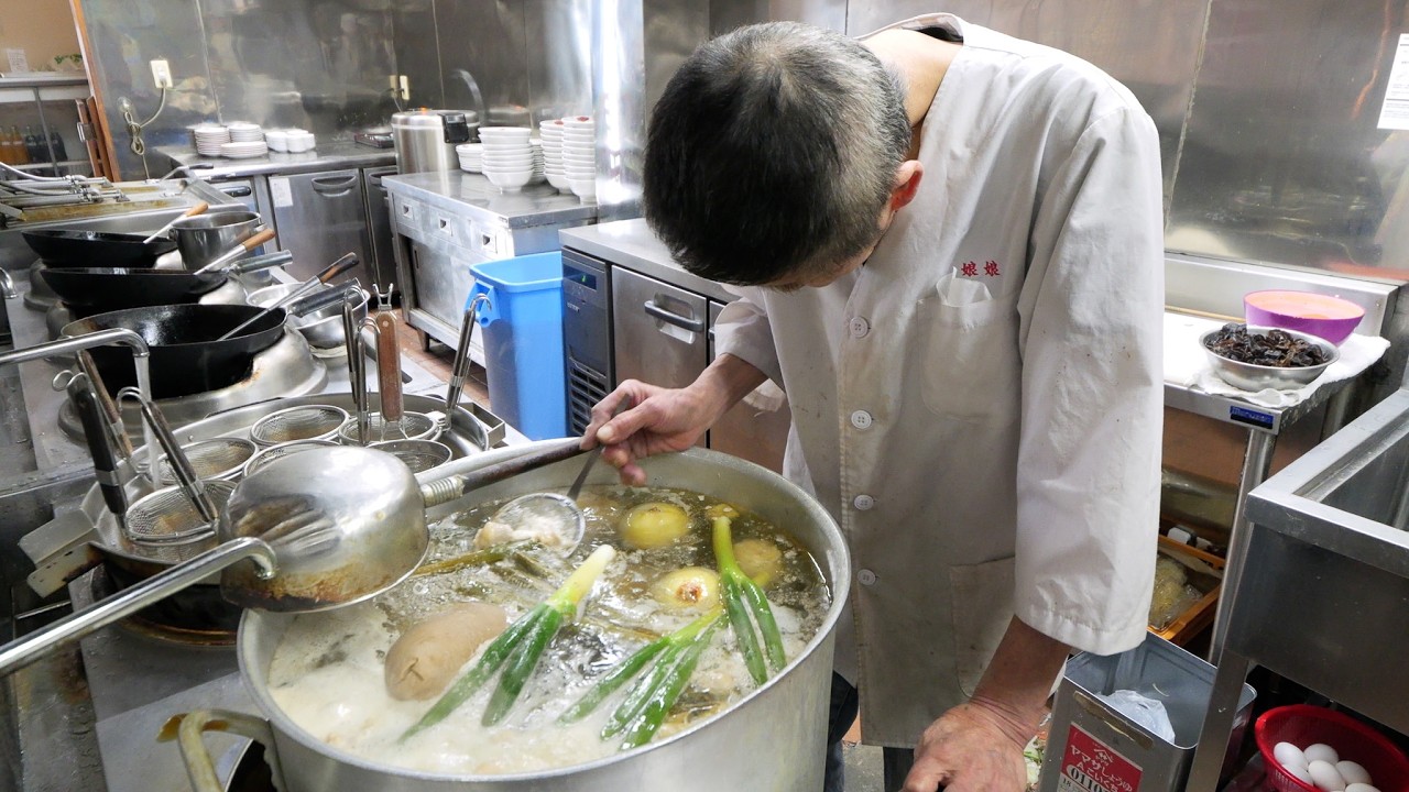 開店→１０秒で満席。悪魔的な中毒性のスタミナカレーに常連殺到する埼玉の人気店に密着。