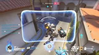 MoonMoon Back-to-Back Quintuple Kills with Reinhardt