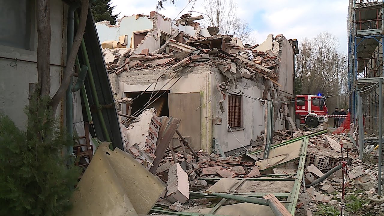 Devastante esplosione in una casa disabitata a Pontetetto