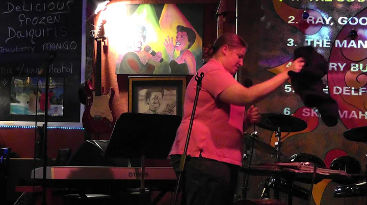 Sarah Bogart Open Mic Comedy 10/26/2011
