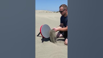 Super Giant Magnet — Collects Magnetic Sand Like a Vacuum! 🧲💨