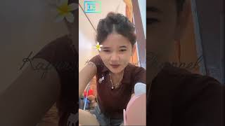Paha Mulus Cewek Cantik Bikin Gerah...