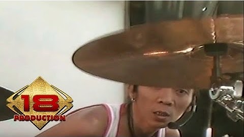 Slank - Mars Slankers   (Live Konser Lampung 27 Juni 2006)