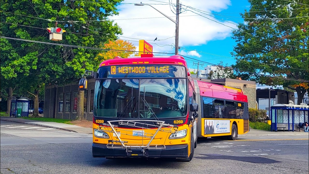 Ride on a King County Metro 2019 New Flyer XDE60 