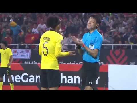 What’s wrong with referee! Vietnam vs Malaysia