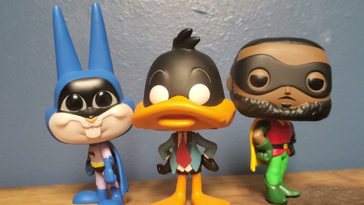 Funko Pop Reviews: Daffy Duck as Coach