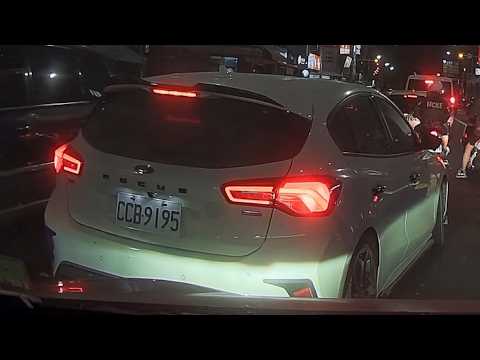 [4K UHD][Car Accident Video] Driver: I cut out from a place without double yellow lines