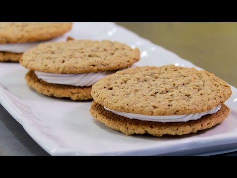 OCJ Oatmeal Whoopie Pie