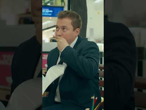 Слишком долго выбирала джинсы😂@TNT_serials #тнт #shorts #сашатаня #сериал_сашатаня