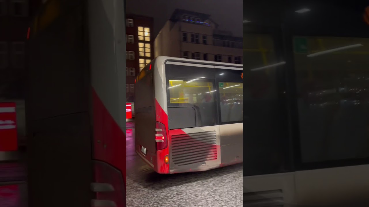 Linie 16(EX Hochbahn Schnellbus)nach Osdorf Elbe-Einkaufszentrum in Hamburg