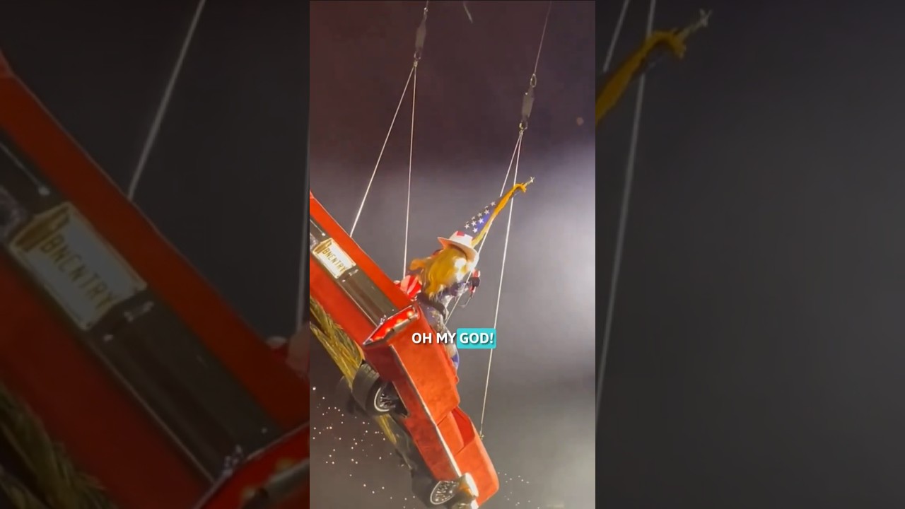 Beyoncé’s Flying Car Tilts Mid-Air at Houston Concert 😱