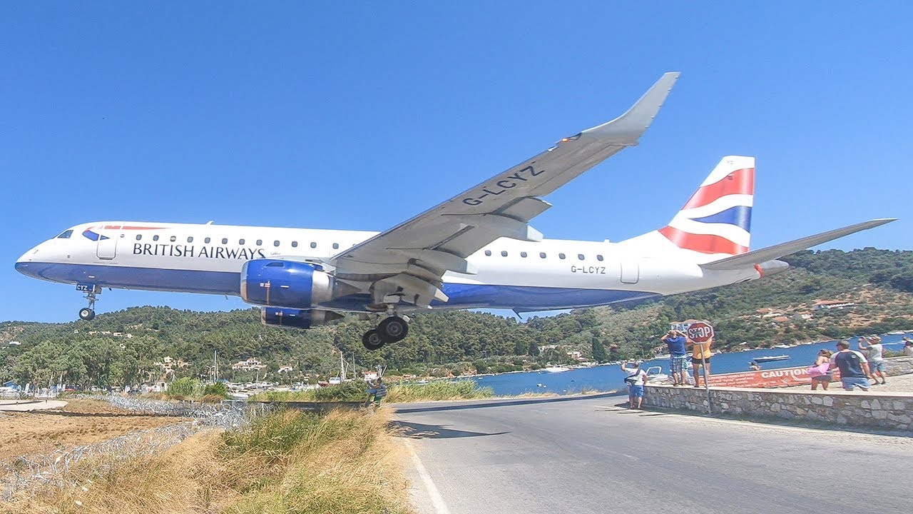 Last landing of the KLM Boeing 747 at Sint Maarten (SXM) 🛬😍