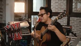 Download Lagu YOU'RE BEAUTIFUL - JAMES BLUNT | FELIX IRWAN acoustic cover on Spotify \u0026 Apple Music MP3