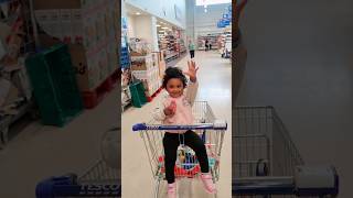 #shopping #Familytime #Babyreaction