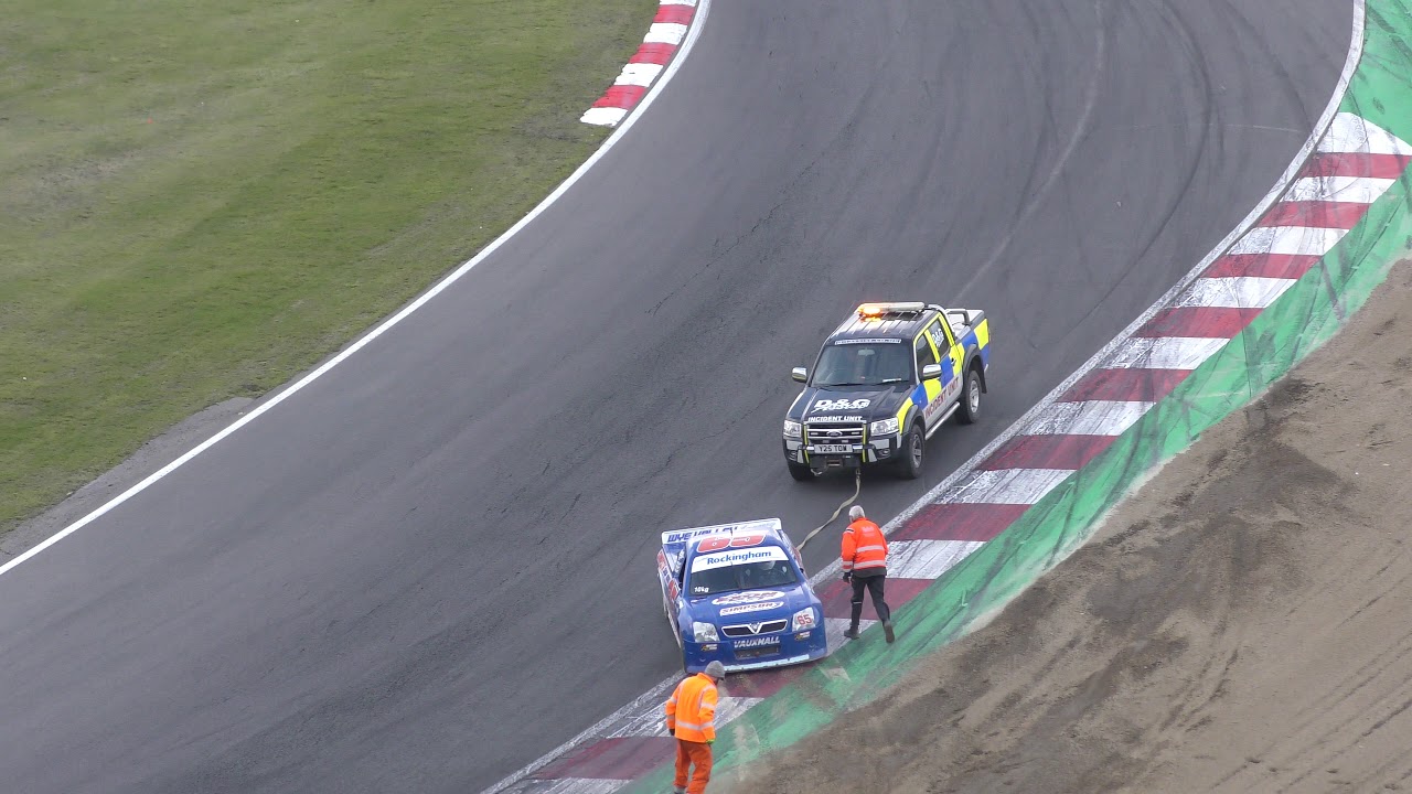 trucking services cavite Car 65 towed out Pickup Trucks race 17 pt2 at Brands Hatch Truck Racing & Fireworks 4Nov18
