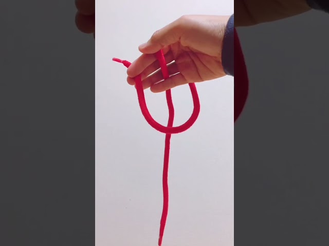 ネクタイが勝手に結ばれるマジックNEW!