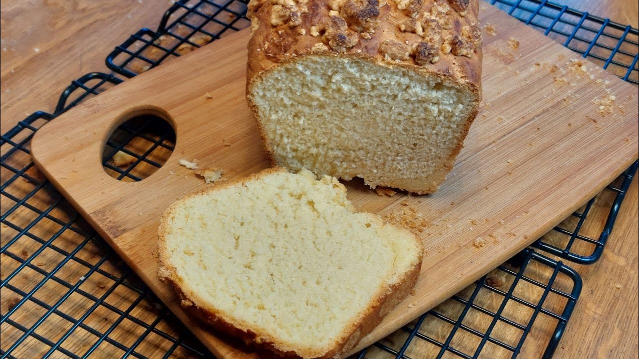 Streuselstuten / crumble bread