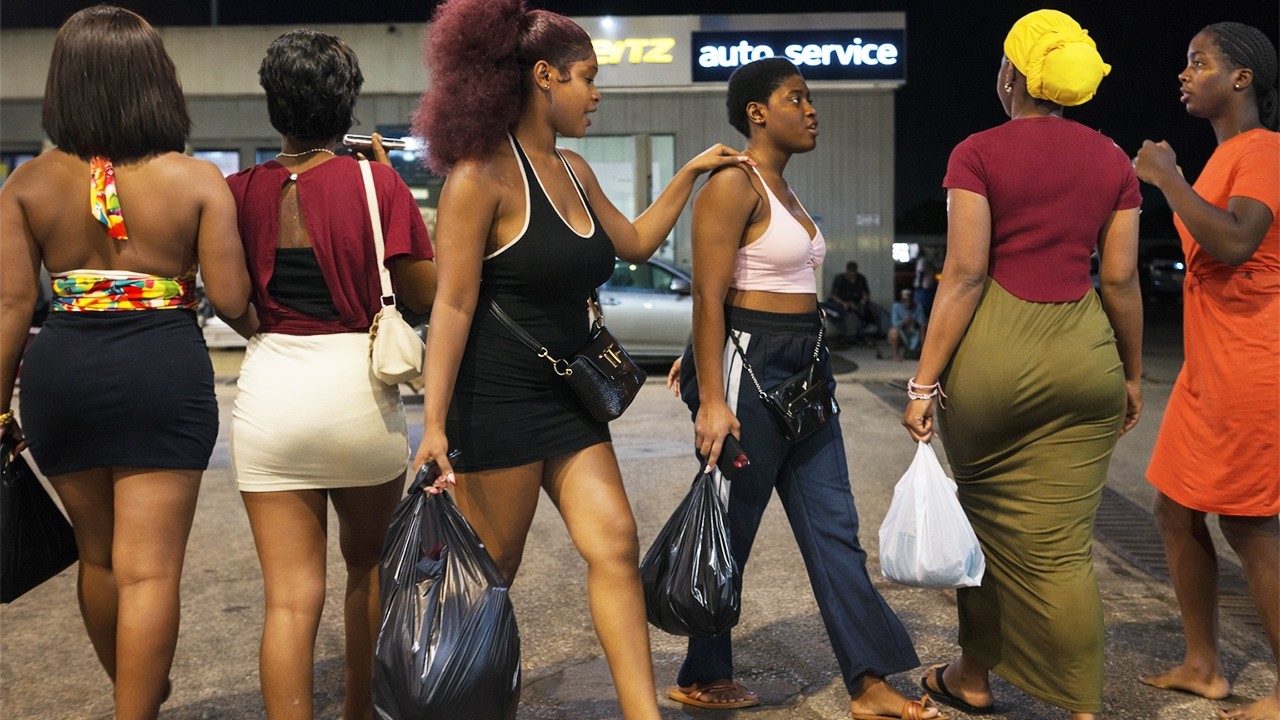 Africa Single Ladies  Nightlife | Kumasi Ghana After Dark Walk