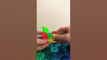 8 turns 1 second pyraminx cube! #cuber #speedcuber #rubikscube