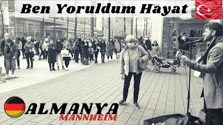 Turkisch Straßen Music - Adaletin Bu Mu Dünya-Ben Yoruldum Hayat(Mümin Sarikaya)-AKIN KEMAL Resimi