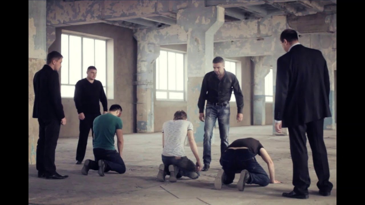 не тем мы занимаемся пацаны. два друга. не тем мы занимаемся пацаны. картинки для пацанов. воркаутеры (уличные гимнасты, турникмены).