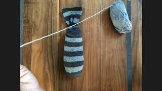 Wir basteln Osterhasen aus Socken - Mit de Sandra Müller