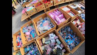 Latin Flea Market (plus Pokemon Discovery) Commondo Wanders